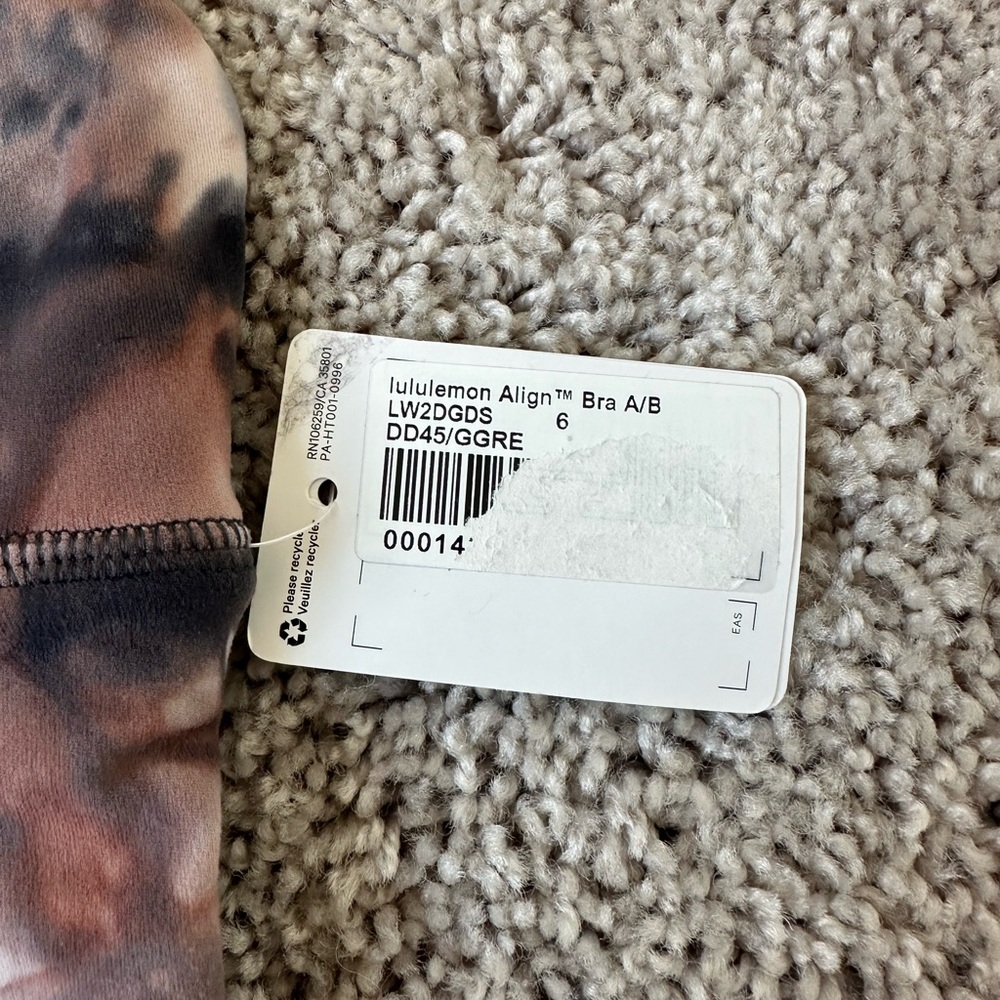 Lululemon align A/B size 6 bra - Picture 4 of 4